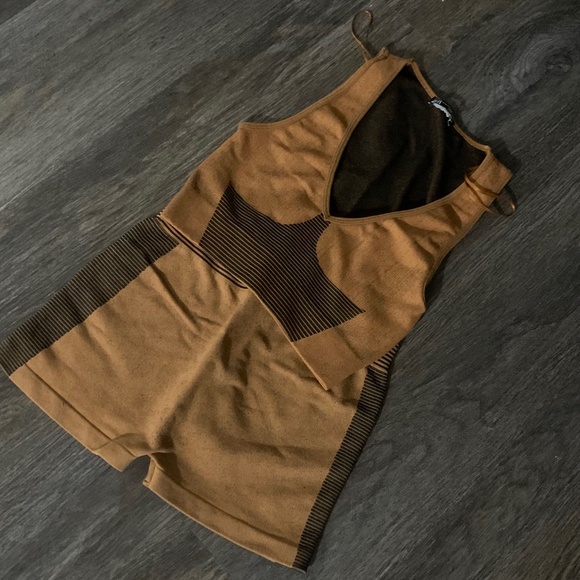 Zara two piece & bodysuit - Picture 4 of 9